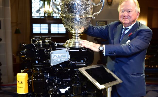 JCB憑超高效氫發動機榮獲第三次“杜瓦獎“